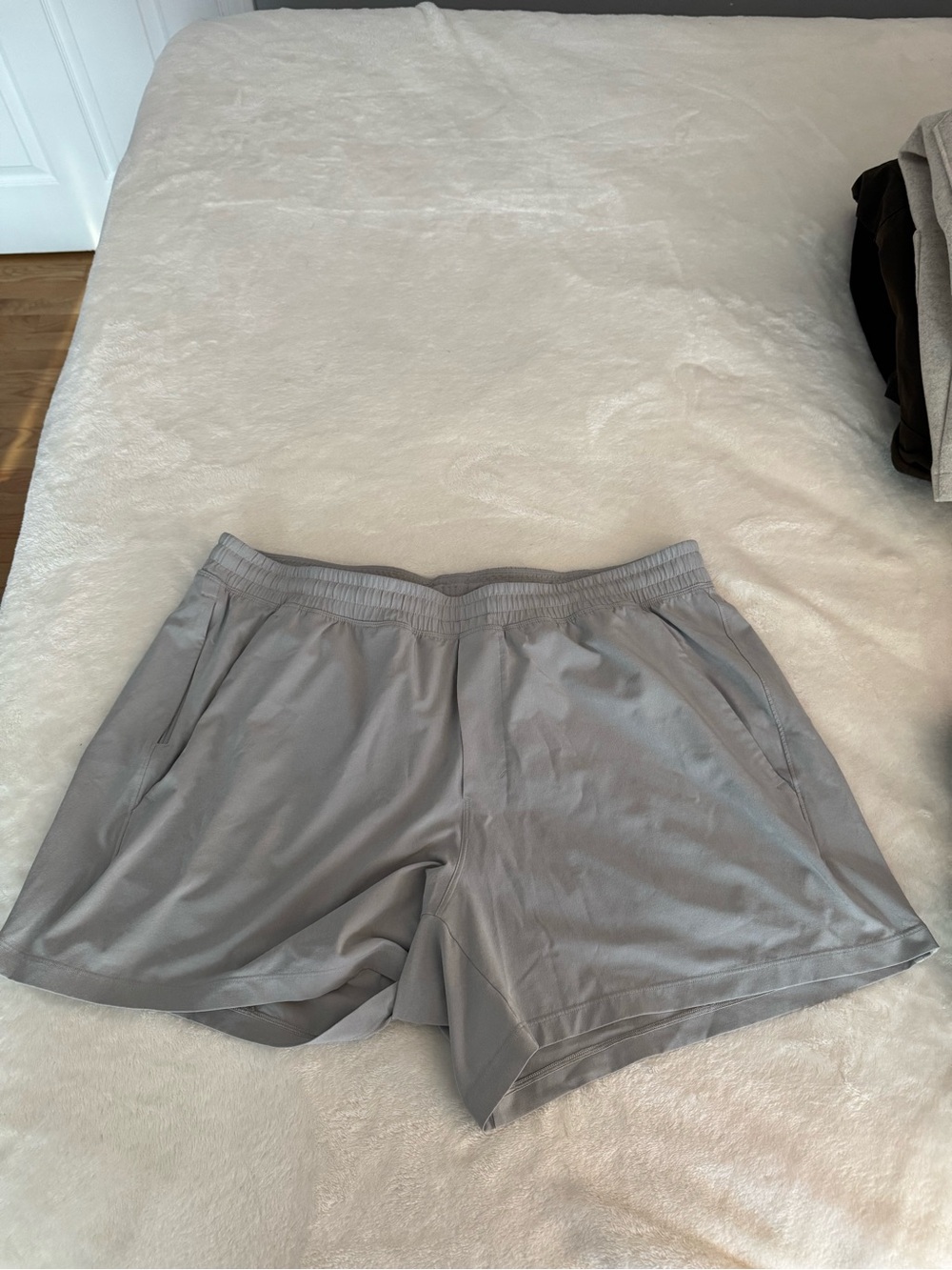 Men’s Lululemon Pace Breaker 5” Linerless Shorts
